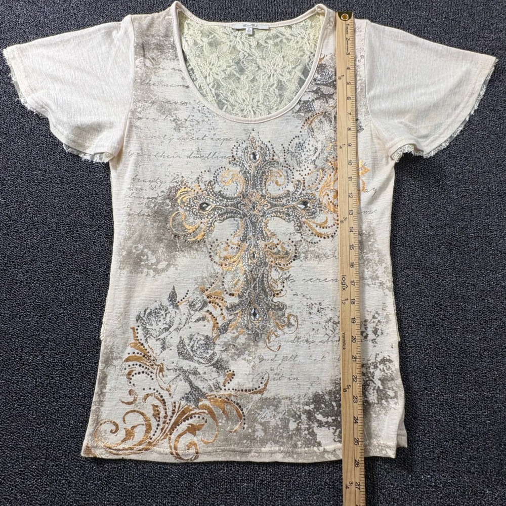 Miss Me Rhinestone Lace Back Flutter Sleeve Top Wome's M Cream Graphic - Picture 6 of 8